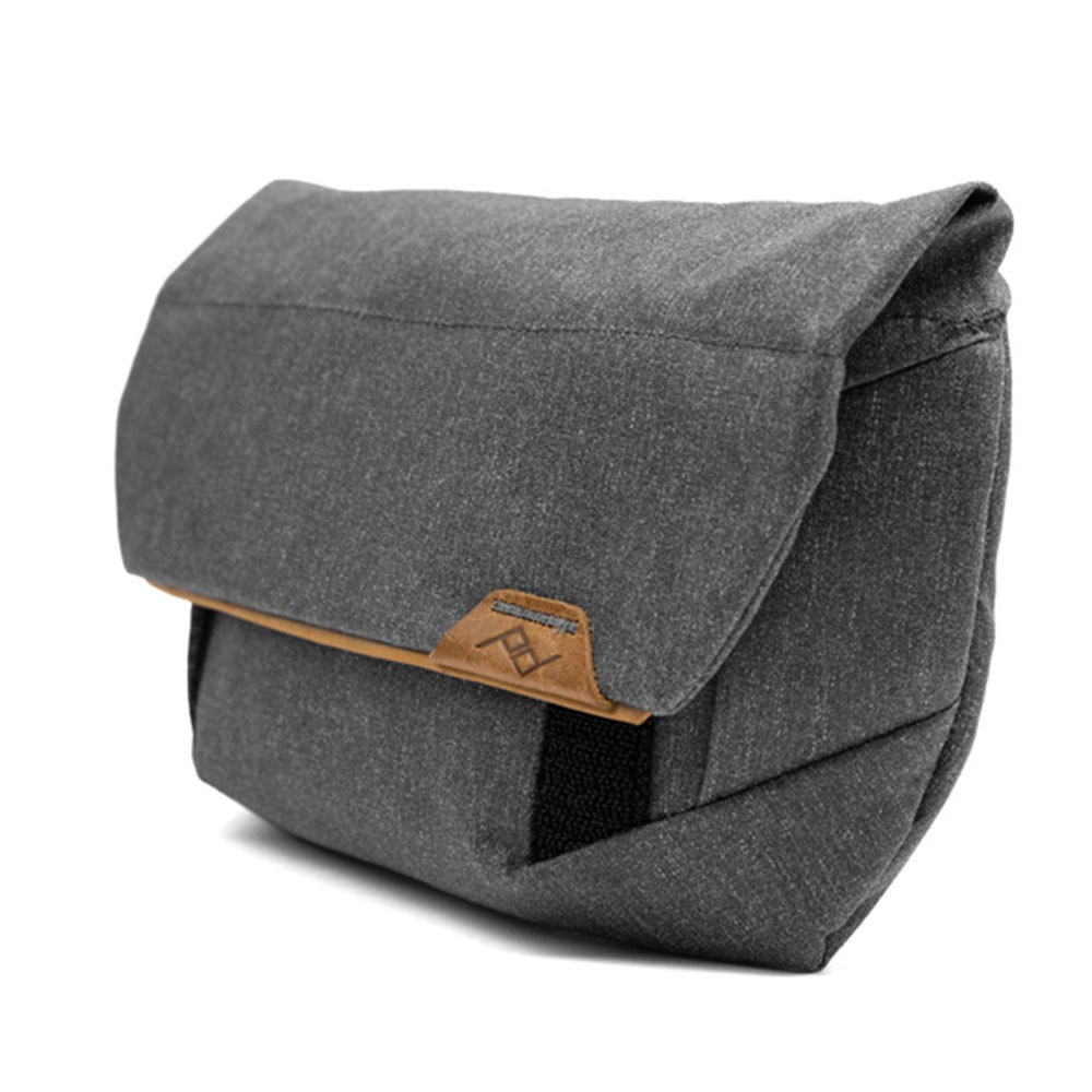 Field_Pouch_v2_Charcoal_BP-CH-2_007.jpg