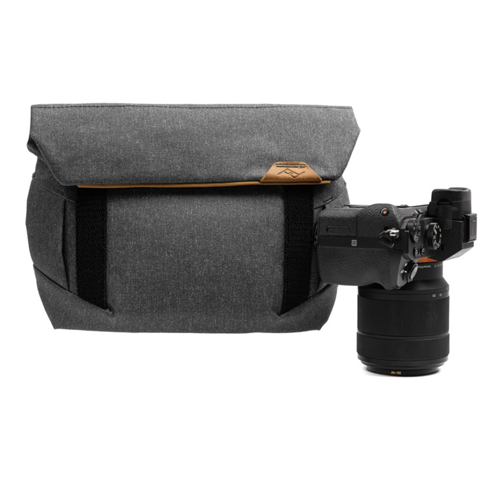 Field_Pouch_v2_Charcoal_BP-CH-2_011.jpg