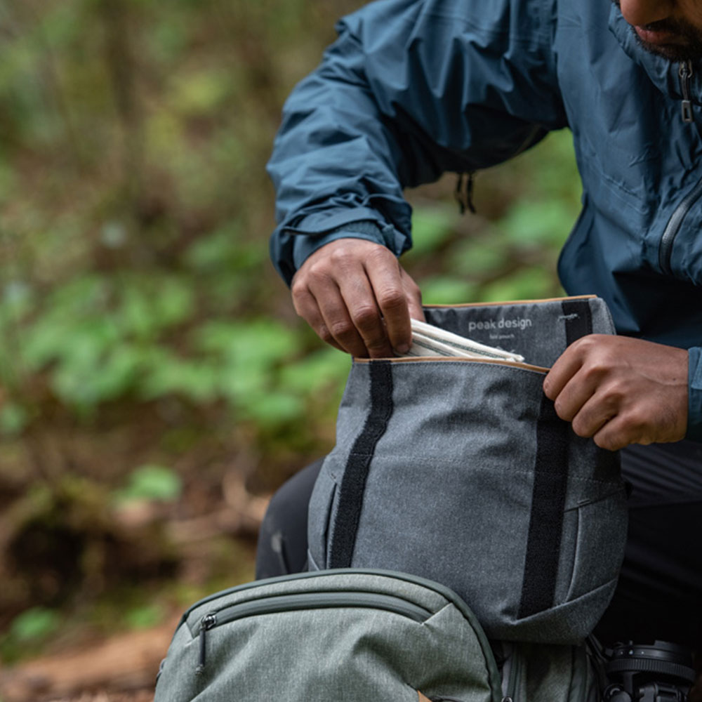 Field_Pouch_v2_Charcoal_BP-CH-2_021.jpg